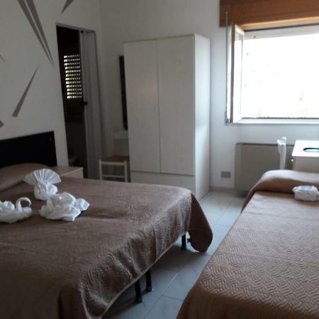 Hotel Santa Caterina Gizzeria Zewnętrze zdjęcie